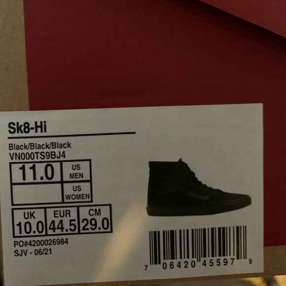 Brand new Vans Sk8- Hi - Picture 7 of 8